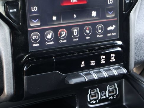 Used 2020 RAM 1500 Rebel w/ Rebel Level 2 Equipment Group AWD/4WD image 29