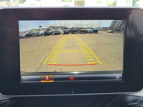 Used 2019 Mercedes-Benz GLC 300 image 30