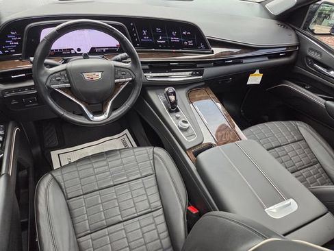 Used 2024 Cadillac Escalade Sport Platinum AWD/4WD image 10