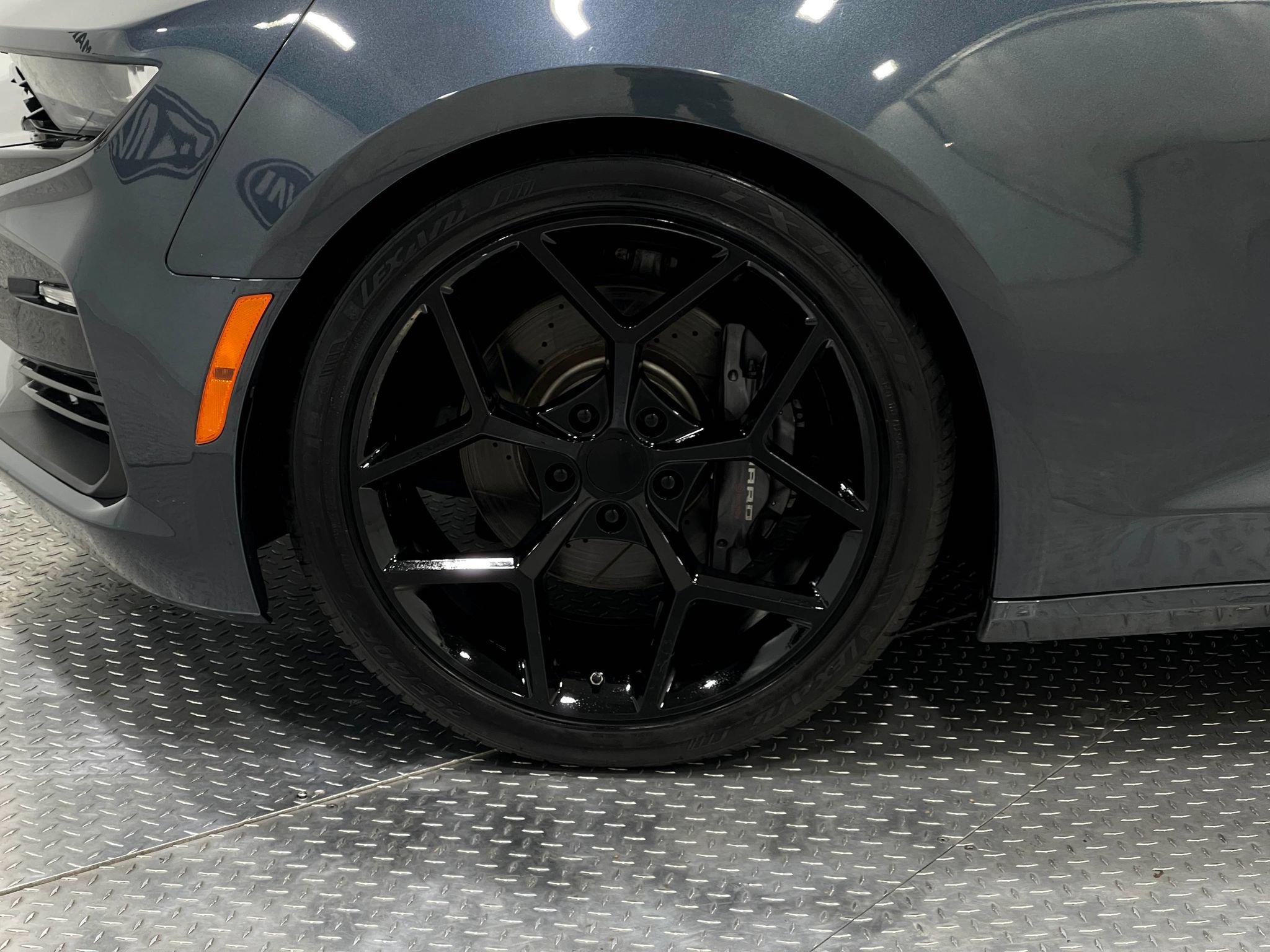 Used 2019 Chevrolet Camaro SS RWD image 32
