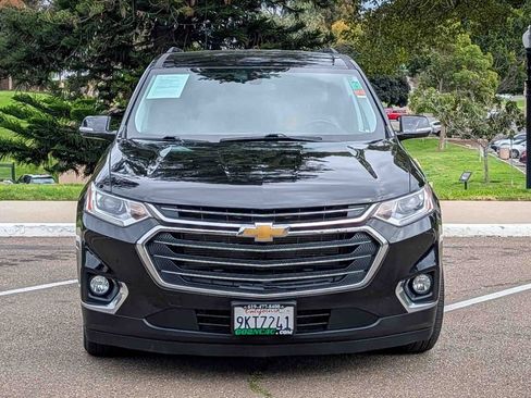 Used 2020 Chevrolet Traverse LT image 5