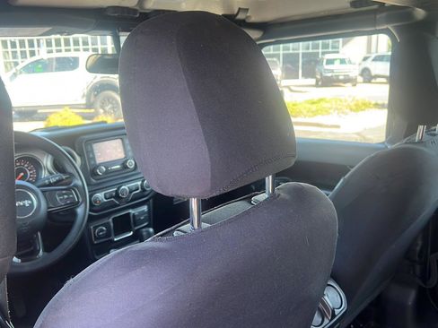 Used 2020 Jeep Wrangler Unlimited Sport AWD/4WD image 15