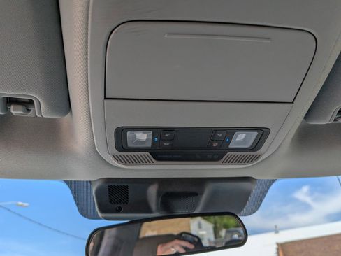 Used 2021 Ford F150 XLT AWD/4WD image 19