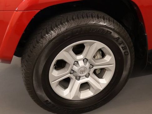 Used 2024 Toyota 4Runner SR5 AWD/4WD image 8