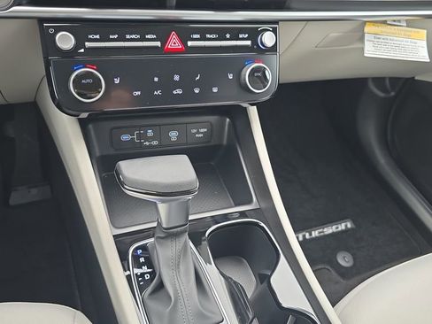New 2026 Hyundai Tucson SEL FWD image 17
