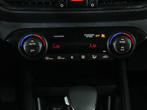 Used 2019 Kia Forte Sedan FWD image 21