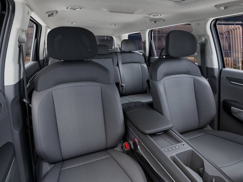 New 2026 Kia EV9 Light RWD image 16