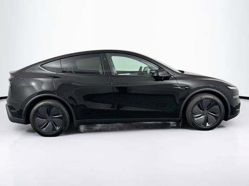 Used 2026 Tesla Model Y Long Range AWD/4WD image 12