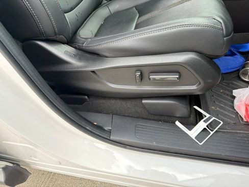Used 2023 Honda Pilot EX-L image 17