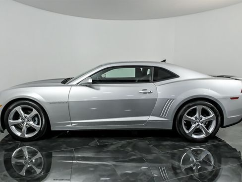Used 2015 Chevrolet Camaro LT w/ RS Package RWD image 6