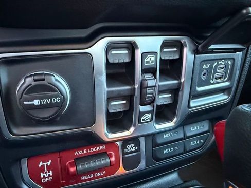 New 2026 Jeep Gladiator Willys image 23