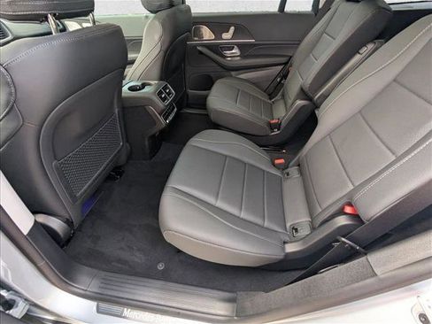New 2026 Mercedes-Benz GLS 450 4MATIC image 15