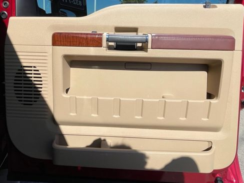 Used 2014 Ford F350 King Ranch image 34