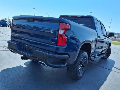 Used 2021 Chevrolet Silverado 1500 LT Trail Boss w/ Convenience Package II AWD/4WD image 38
