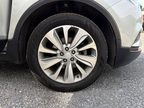 Used 2018 Buick Encore Preferred AWD/4WD image 27