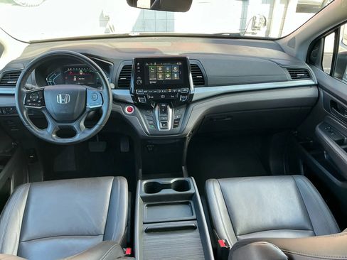 Used 2018 Honda Odyssey EX-L image 18