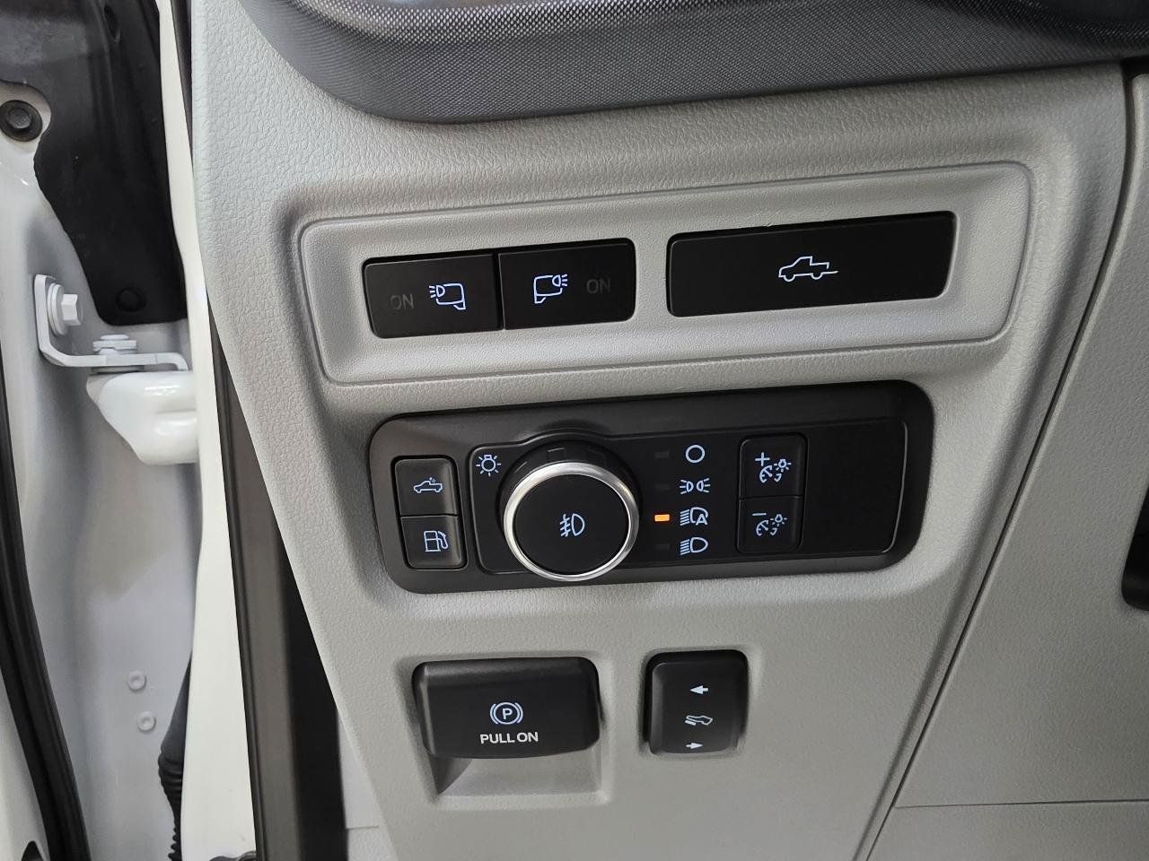Used 2023 Ford F150 Limited AWD/4WD image 39