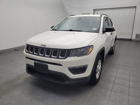 Used 2018 Jeep Compass Sport w/ Cold Weather Group FWD image 15