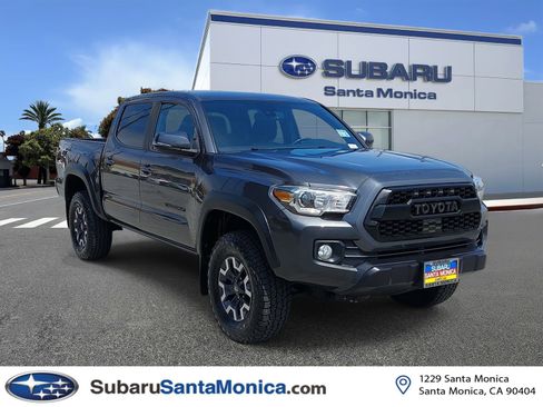 Used 2021 Toyota Tacoma TRD Off-Road w/ Technology Package RWD image 1