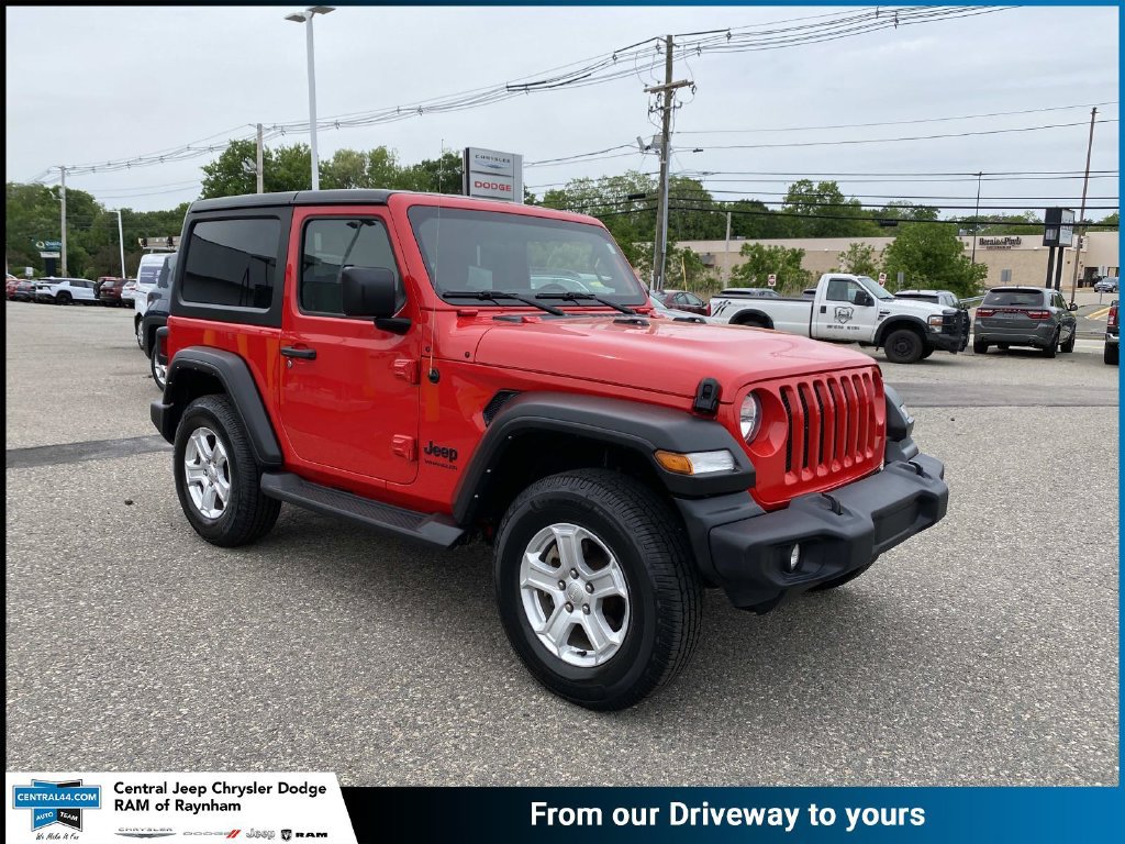 Used 2022 Jeep Wrangler Sport AWD/4WD image 1