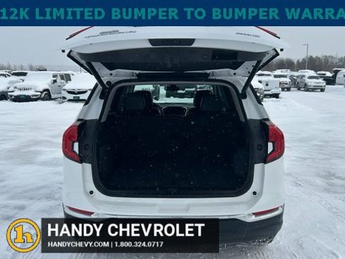 Certified 2022 GMC Terrain SLT image 4