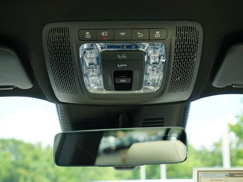Certified 2025 Mercedes-Benz GLB 250 image 53