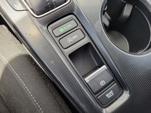 Certified 2024 Honda Civic LX image 28