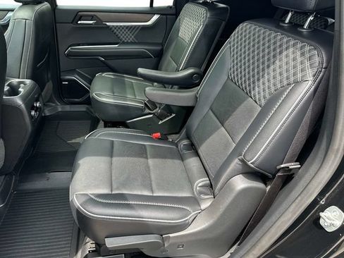 Used 2024 GMC Acadia Denali w/ LPO, Floor Liner Package AWD/4WD image 11