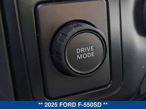New 2025 Ford F550 2WD Crew Cab Super Duty image 30