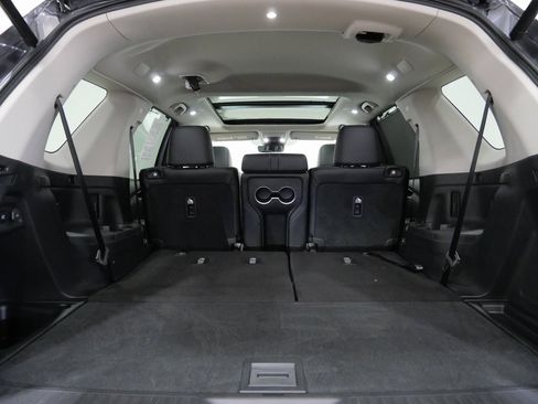 Used 2025 Honda Pilot Elite image 30