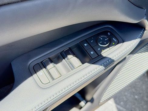 New 2026 Lexus RX 450h AWD image 24