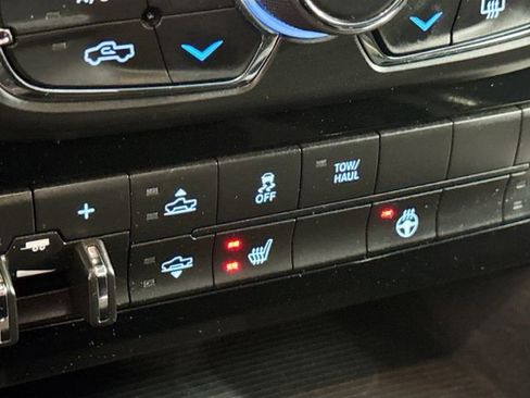 Used 2017 RAM 1500 Sport image 21