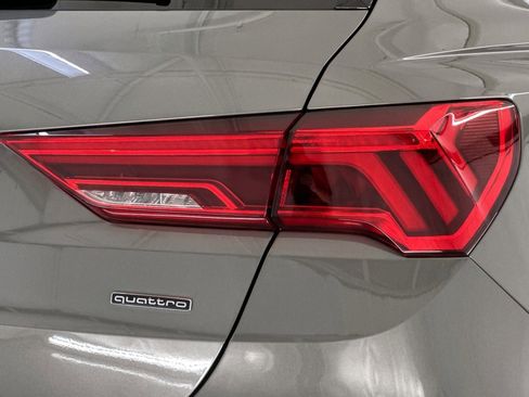 Used 2022 Audi Q3 2.0T Premium image 12