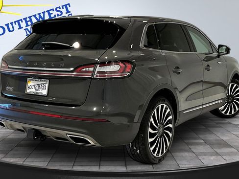 Used 2022 Lincoln Nautilus Black Label w/ Class II Trailer Tow Package image 6