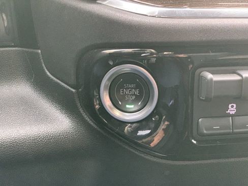 Certified 2025 Chevrolet Silverado 1500 LT image 14