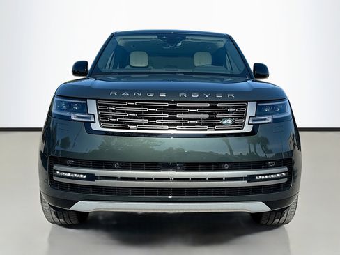 New 2025 Land Rover Range Rover SE image 8