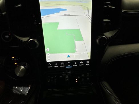 Used 2023 RAM 1500 Limited image 27