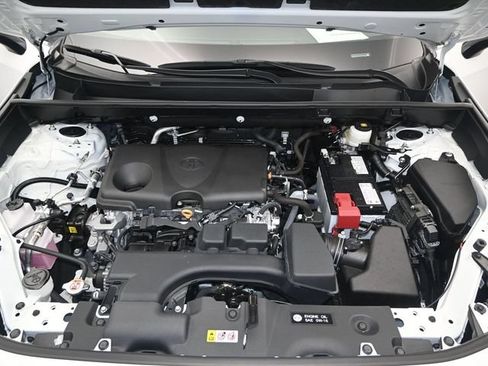 Used 2024 Toyota RAV4 XLE FWD image 18