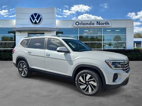 New 2026 Volkswagen Atlas SE FWD image 1