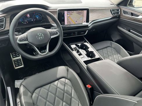 New 2026 Volkswagen Atlas SEL Premium R-Line AWD/4WD image 11