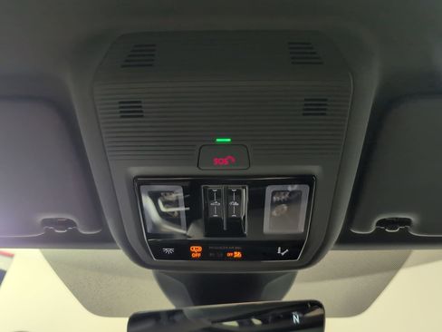 Certified 2023 Audi Q4 e-tron Premium Plus image 7