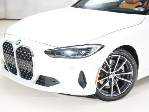 Used 2024 BMW 430i Convertible image 7
