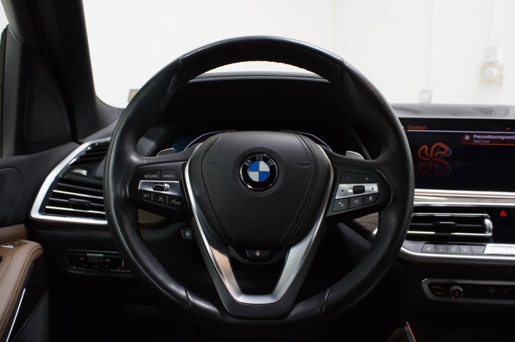 Used 2022 BMW X5 xDrive40i w/ Premium Package AWD/4WD image 22