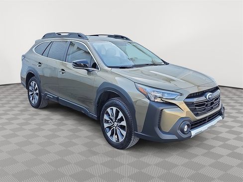 Certified 2025 Subaru Outback Limited image 3