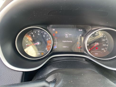 Used 2017 Jeep Compass Latitude w/ Popular Equipment Group image 13