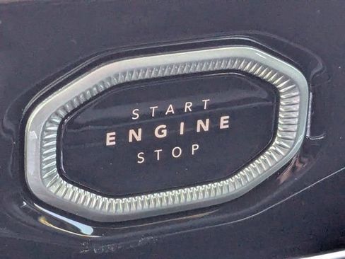 New 2026 Jeep Grand Cherokee Limited image 30