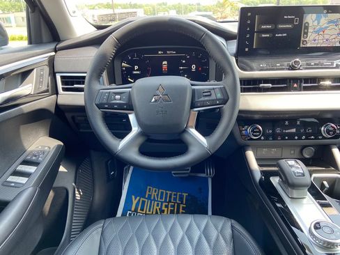 New 2026 Mitsubishi Outlander SEL AWD/4WD image 22