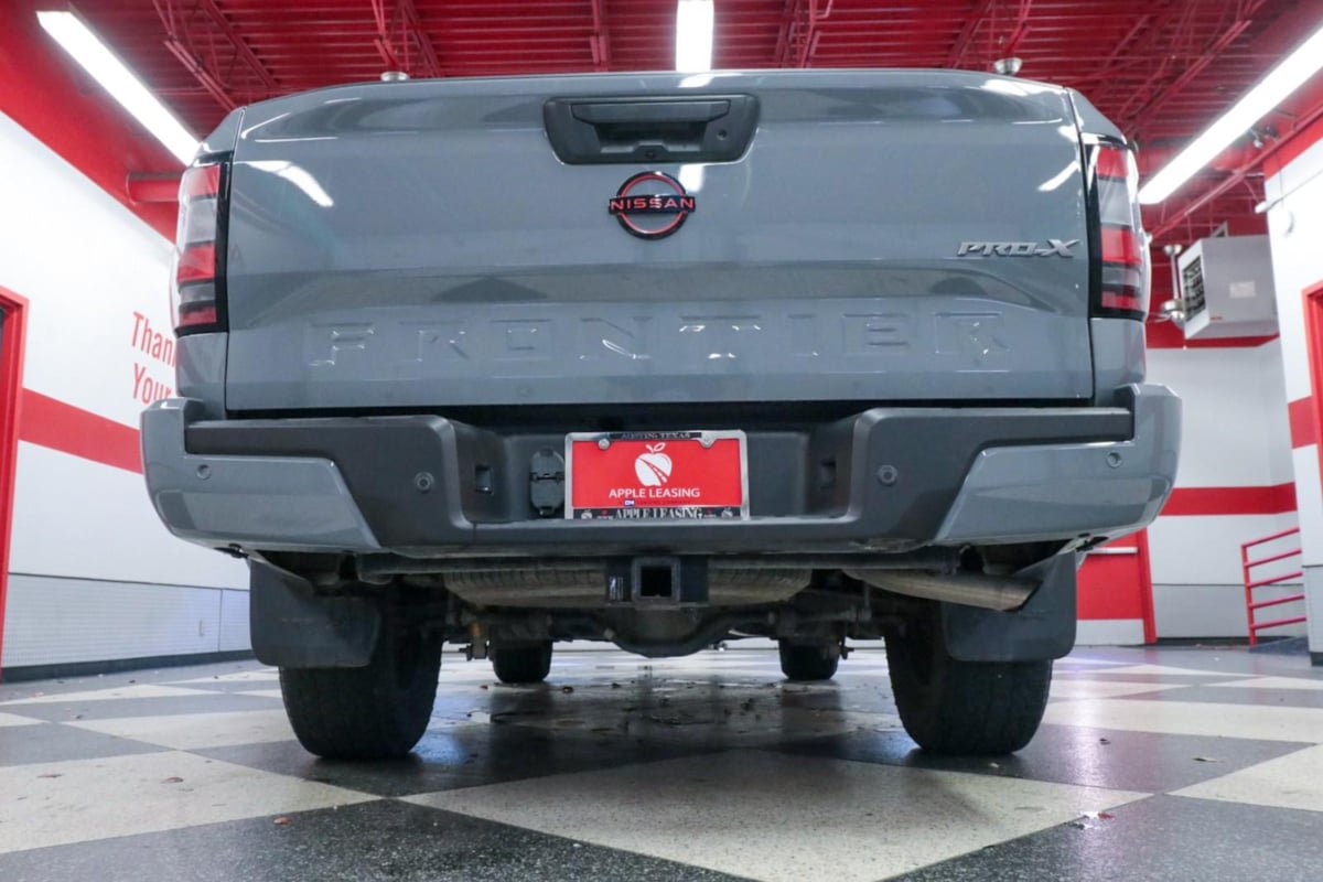 Used 2023 Nissan Frontier Pro-X w/ Pro Convenience Package RWD image 31