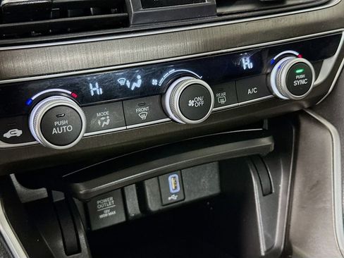 Certified 2020 Honda Accord LX image 16