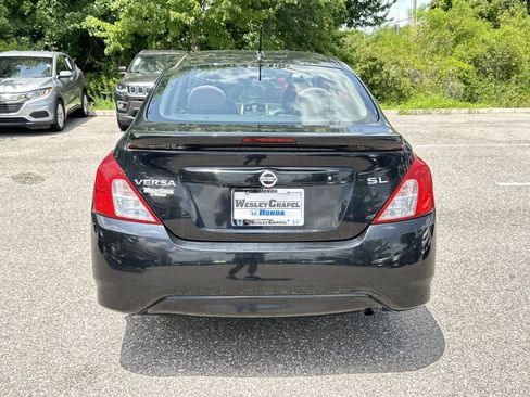 Used 2017 Nissan Versa FWD image 4